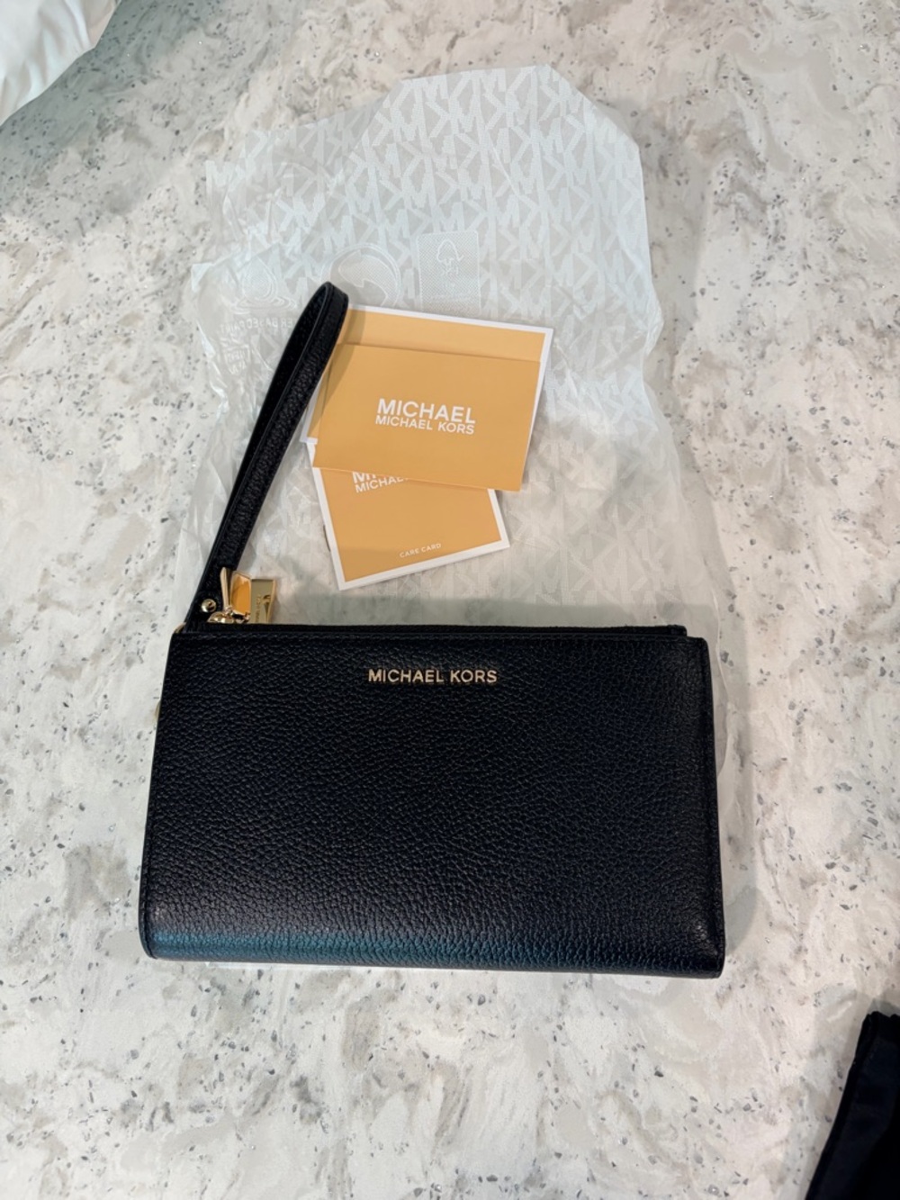 NWOT Michael Kors Black Leather Zip Wristlet with Gold Logo - Picture 8 of 9